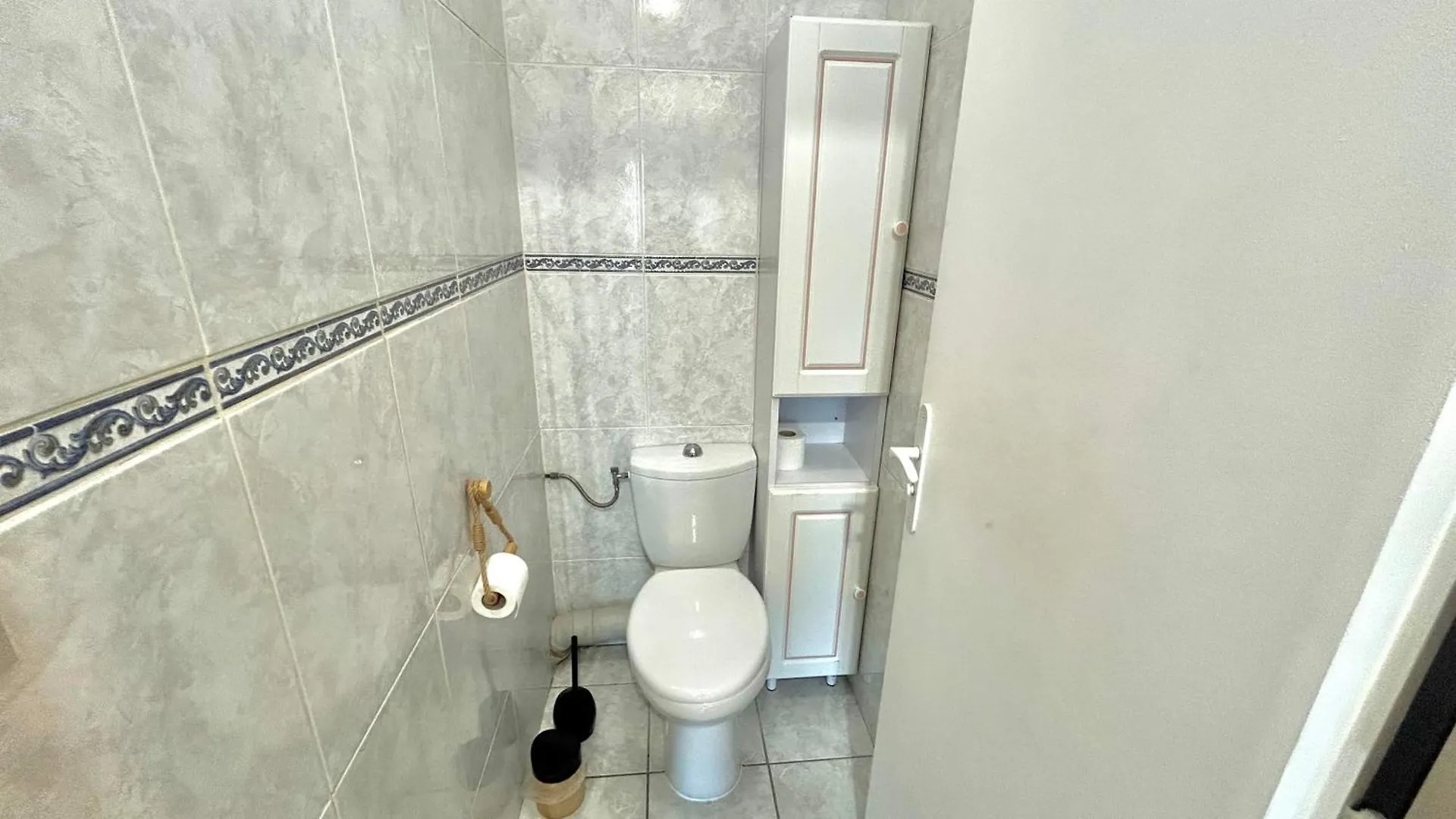T3 Cosy Coeur Aix Les Bains Avec 2 Balcons Lägenhet Aix-les-Bains Frankrike